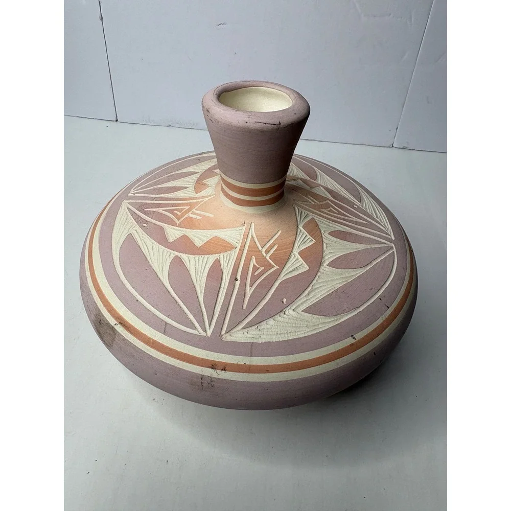 R Thomas Navajo Pottery Etched Seed Vase Mauve Peach Geometric Southwestern 6.5